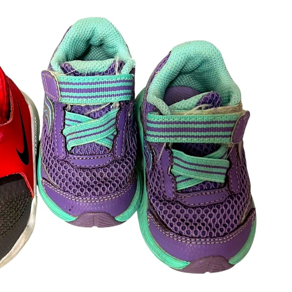 Saucony purple & teal Velcro sneaker Toddler size 4w - Picture 1 of 5